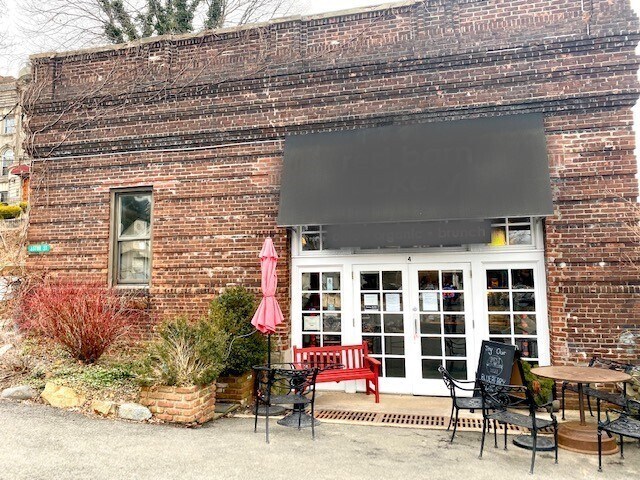 Well-established bakery