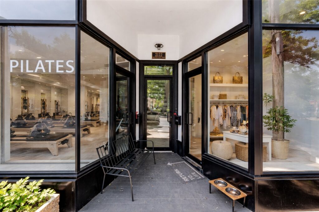Open Your Brand in Larchmont – High-End Space with Hamptons Vibe